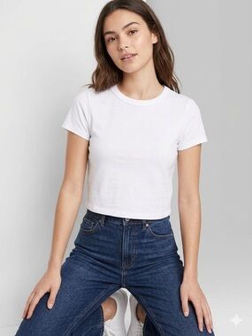 wild fable White Cropped Crewneck Tee